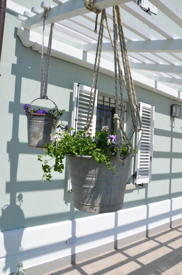 B&B Le Col-Vert Lido di Dante Exterior foto